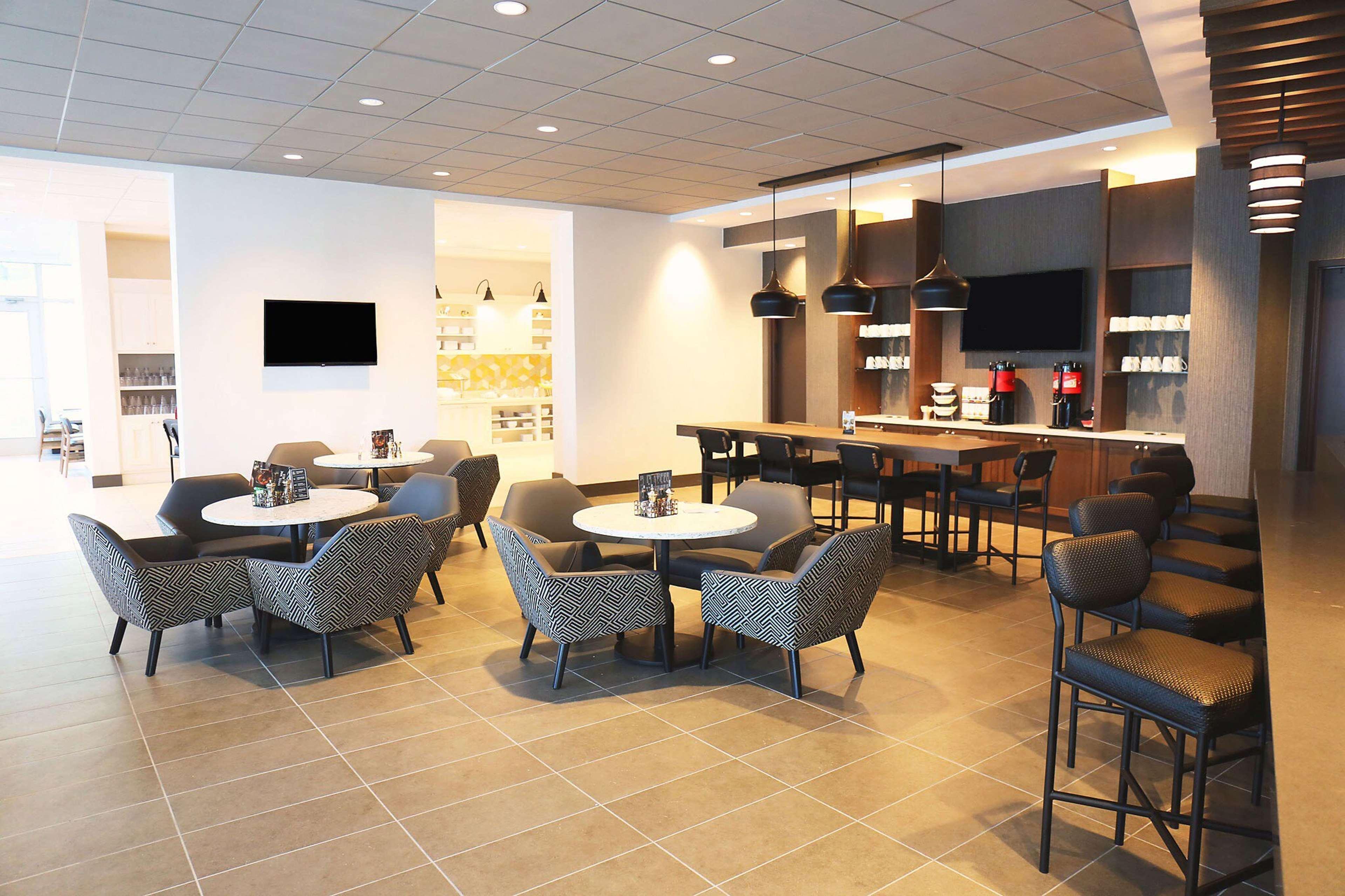 Hyatt Place Austin Airport Exterior foto